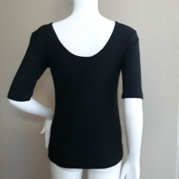 Decree Ribbed Top - Picture 7 of 7